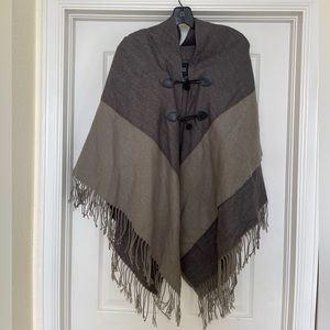 BLACK Label Saks Fifth Avenue Cape NWOT